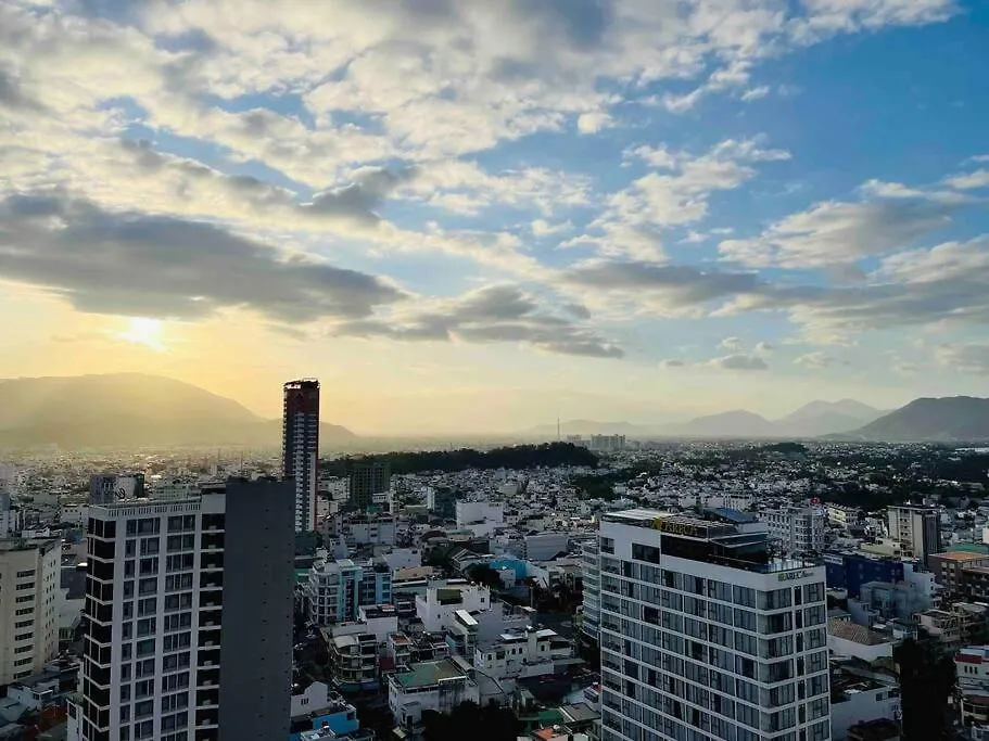 2210 Apt Full Option - Enjoy The Sunset View - Marina Suites Nha Trang Vietnam